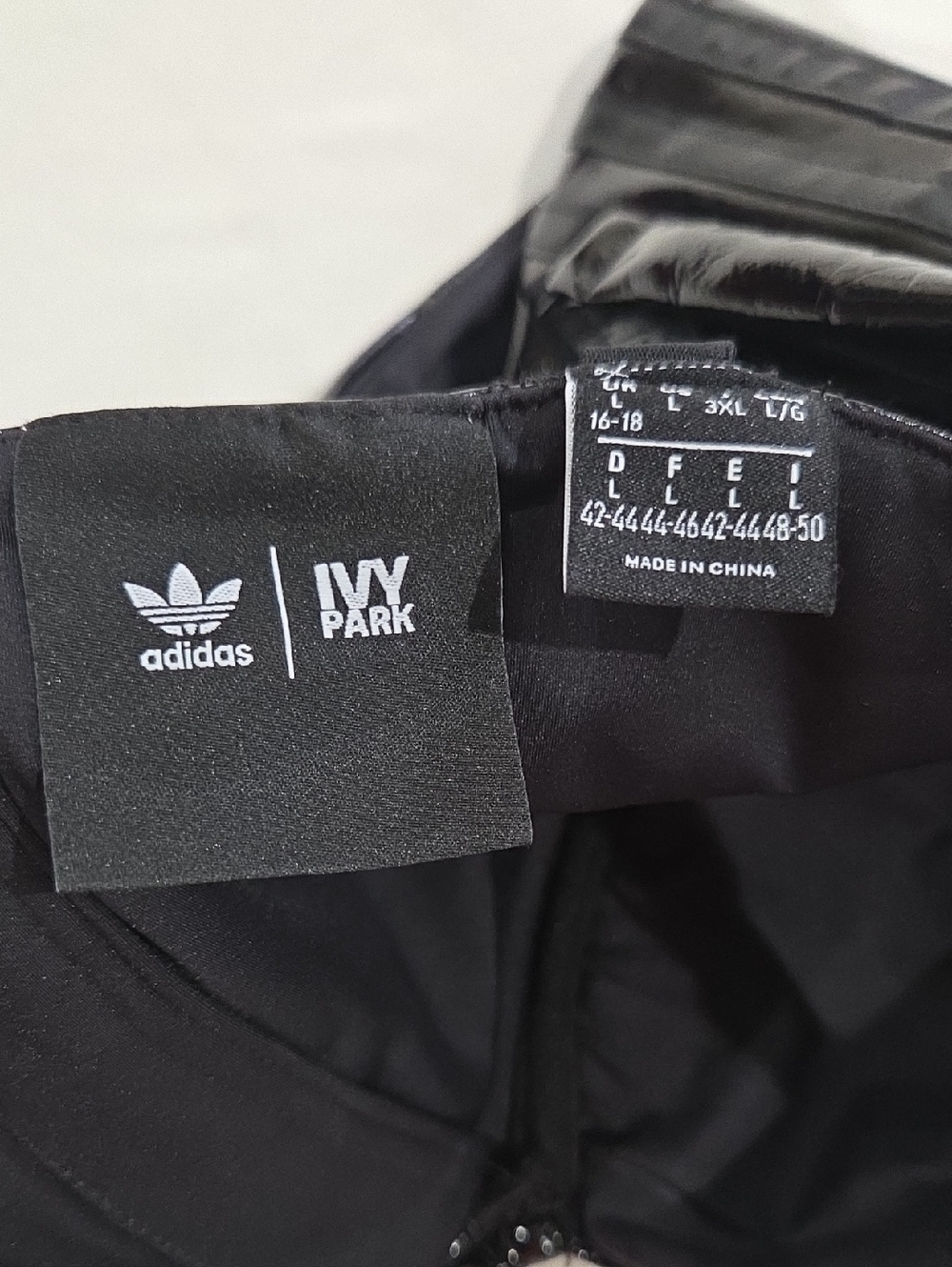 IVY PARK Black Patent Bustier Bra - Picture 8 of 12